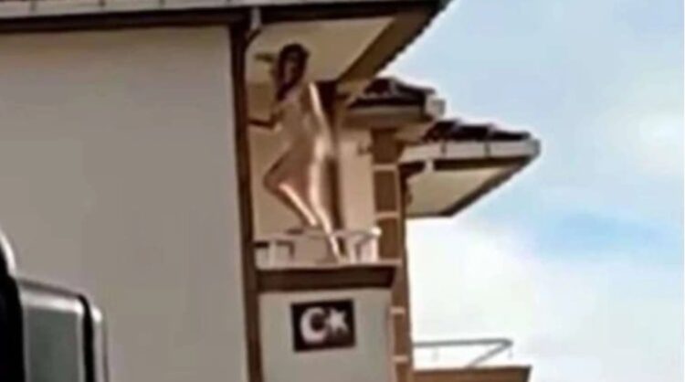 Balkonda çıplak dans eden kadınla ilgili Valilik’ten açıklama