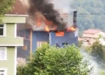 Rize’deki çay fabrikasında yangın!