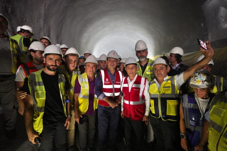 İmamoğlu açıkladı! İstanbul’un batısına yeni metro hattı geliyor