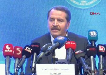 Memur-Sen: ‘Zam gibi sunulan enflasyon farkı geçmişe dönük alacağımızdır’