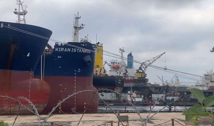 Tuzla’da geminin atık deposunda patlama: 1 işçi hayatını kaybetti