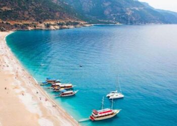Dünyaca ünlü plaj Rizeli iş insanına kiraya verildi!