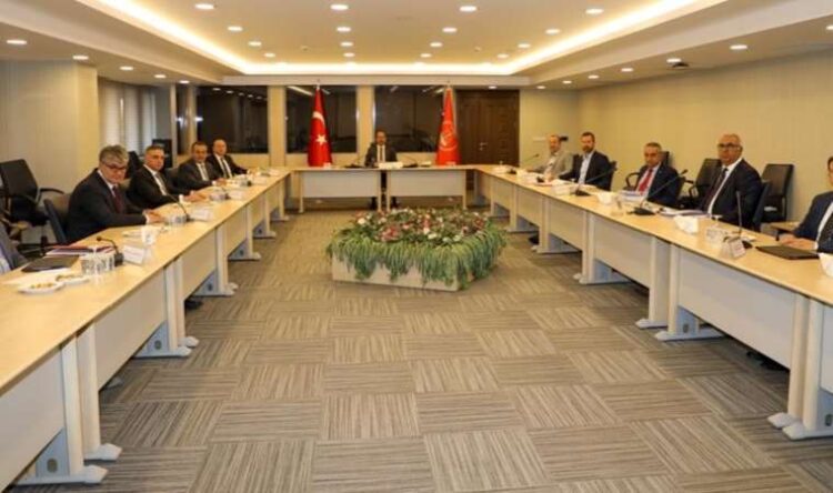 Memur-emekli zammında dördüncü toplantı başladı