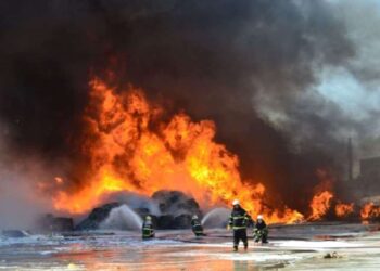 Aksaray’da geri dönüşüm tesisinde yangın!