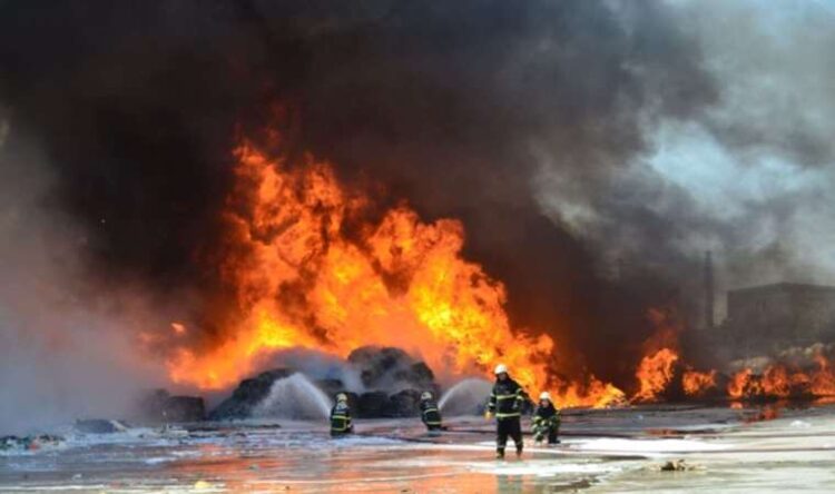 Aksaray’da geri dönüşüm tesisinde yangın!