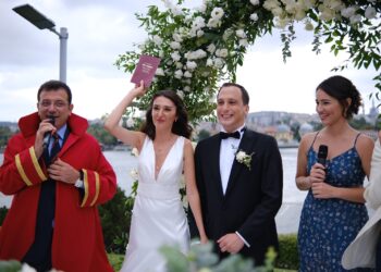 Yön Radyo ve Kılınç ailesinin mutlu günü…