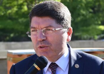 Adalet Bakanı Tunç: Aile hukukunu sil baştan ele alacağız