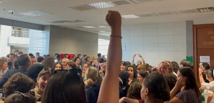 Kadın Cinayetlerini Durduracağız Platformu’nu kapatma davası reddedildi