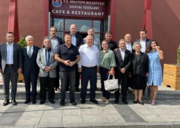 Cemal Enginyurt ile görüşen MHP’li meclis üyelerinin ihracı istendi