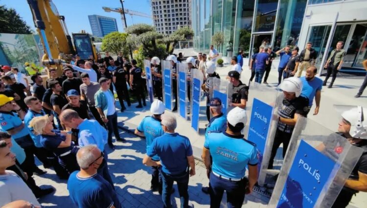 İBB’nin yıkıma gittiği bina için ‘acele kamulaştırma’ kararı