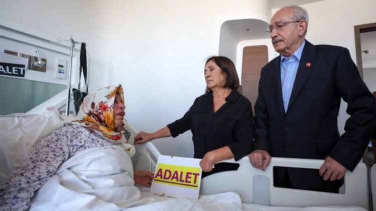 Kılıçdaroğlu’ndan ameliyat olan Emine Şenyaşar’a ziyaret