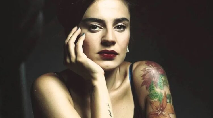 Ceylan Ertem’den Serdar Ortaç’ın projesinde yer alan müzisyenlere tepki