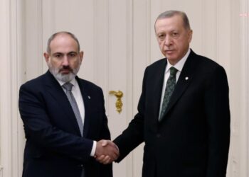 Erdoğan ve Ermenistan Başbakanı Paşinyan telefonda görüştü