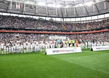 Beşiktaş KAP’a bildirdi… Stadyumun yeni sponsoru belli oldu!