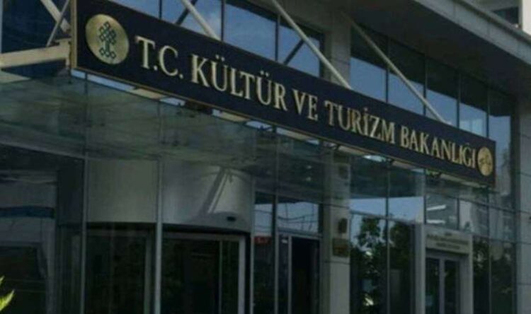 Kültür ve Turizm Bakanlığı Altın Portakal’dan çekildi