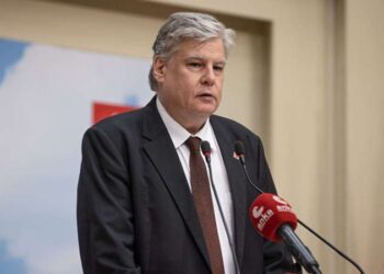 CHP’de Örsan Öymen de adaylığını açıkladı