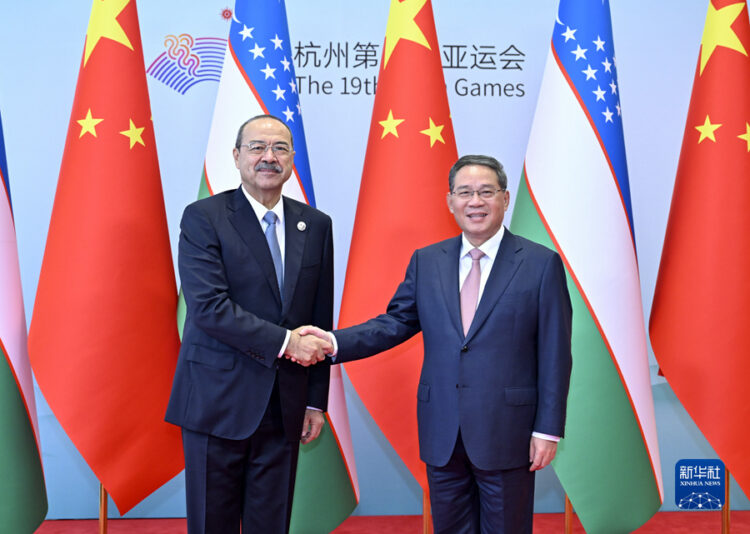 Çin Başbakanı Li, Özbek mevkidaşı Aripov ile görüştü