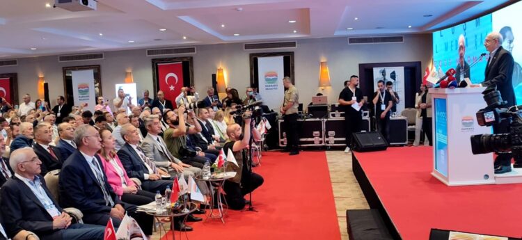 Kılıçdaroğlu,  Yerel Medya Çalıştayı’nda: “Basın gerçekten bugün, milletin müşterek sesi konumunda mı?