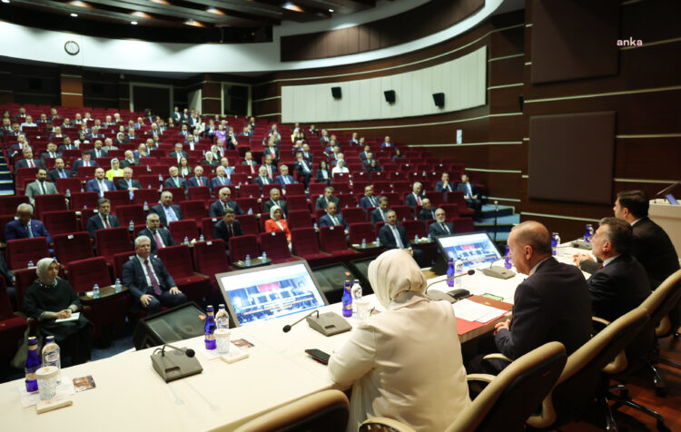 AKP’nin yeni MYK’sı belli oldu