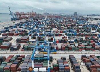 Çin’in demiryolu-denizyolu intermodal trenleri 30.000’inci seferini yapıyor
