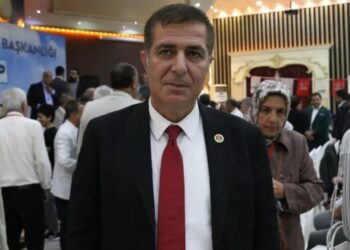 CHP Diyarbakır’da Abdullah Atik yeniden başkan seçildi
