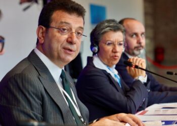 İmamoğlu: Sadece İsrail’de ve Filistin’de değil, tüm dünyada barış sağlanması önemli