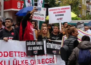 Aile hekimleri iş bıraktı: Terör bitmezse, doktorsuz kalırsınız