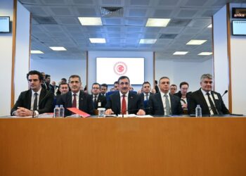 Cumhurbaşkanı Yardımcısı Yılmaz, 2024 bütçe teklifini sundu