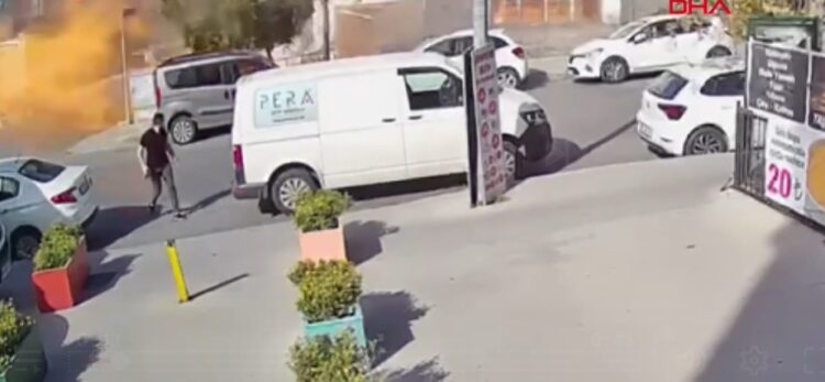 Bağcılar’da işyerinde patlama! Çok sayıda yaralı var…