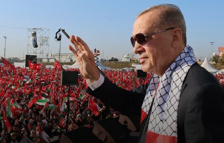 Erdoğan: “İsrail biz de seni savaş suçlusu olarak dünyaya ilan edeceğiz”