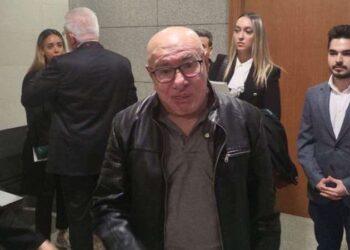 İlyas Salman ‘cumhurbaşkanına hakaret’ten hakim karşısına çıktı