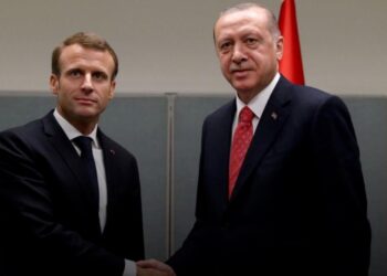 Cumhurbaşkanı Erdoğan, Emmanuel Macron ile görüştü