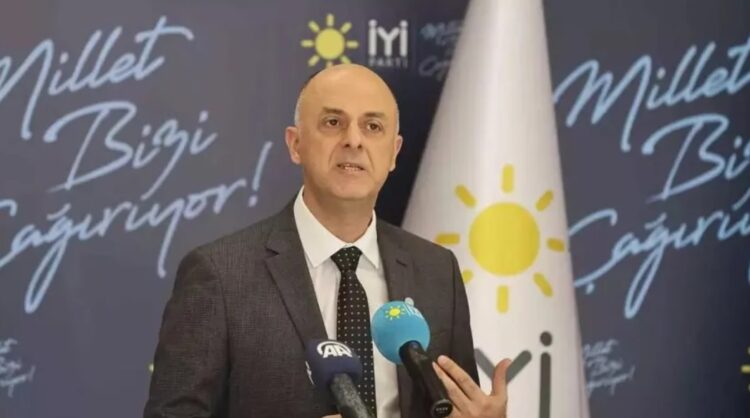 Ümit Özlale’den adaylıktan çekileceği iddiasına yalanlama