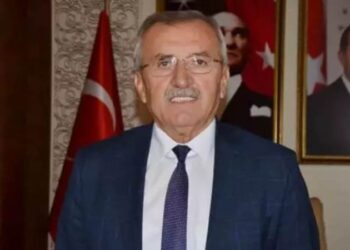 AKP’li belediye başkanı partisinden istifa etti