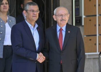 Özgür Özel, devir teslim öncesi Kılıçdaroğlu’nu evinde ziyaret etti