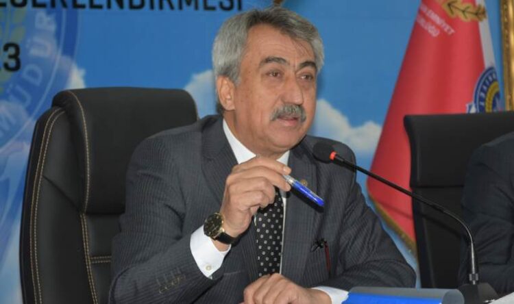 Adaylık için emniyet müdürlüğünden istifa etti