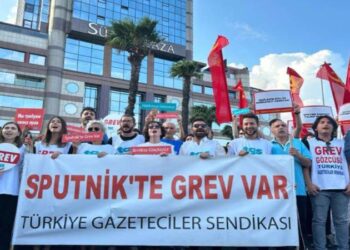 Sputnik Türkiye’de gazetecilerin mücadelesi devam ediyor!