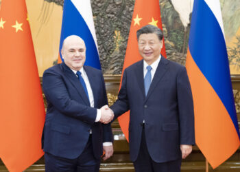Xi, Rusya Başbakanı Mişustin ile görüştü