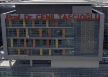 Şişli’de hemşireye saldırı: Sağlık çalışanları eylem yaptı