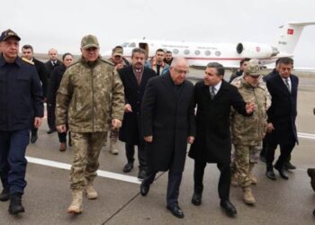Komuta kademesi Irak sınırında
