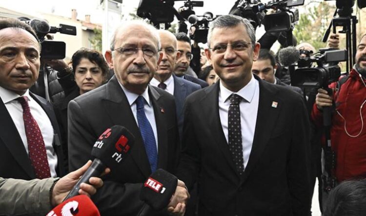 Özgür Özel, Kemal Kılıçdaroğlu’nu ziyaret etti