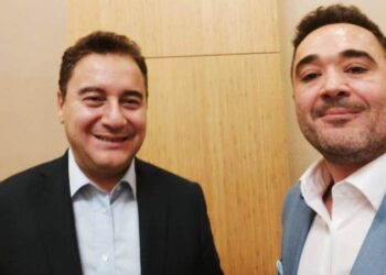 DEVA Partisi’nin kurucularından İbrahim Alper Akalın istifa etti