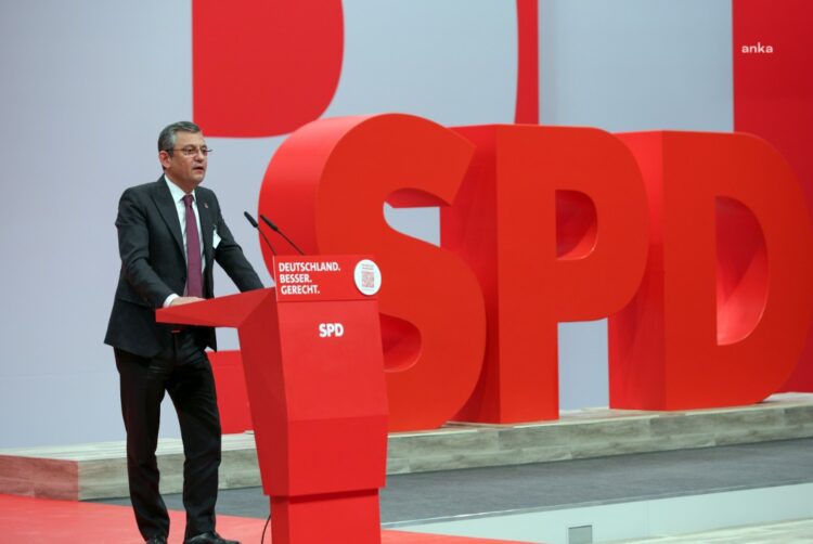 Özgür Özel: “Sosyal demokrat bir ekonomik düzen inşa etmeliyiz”