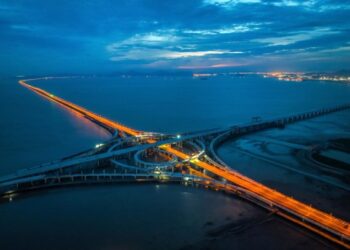 Çin’in ulaştırma yatırımları 2023’ün ilk 11 ayında arttı