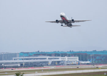 Çinli SF Havayolları, Pakistan’a kargo uçuşları başlattı