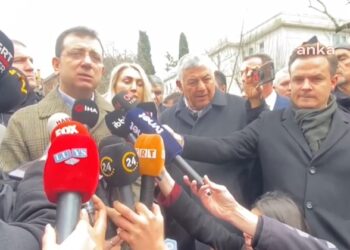 İmamoğlu saldırının düzenlendiği kilisenin önünde açıklama yaptı