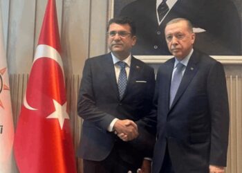 İYİ Parti’den istifa eden isim, AKP’den belediye başkan adayı oldu
