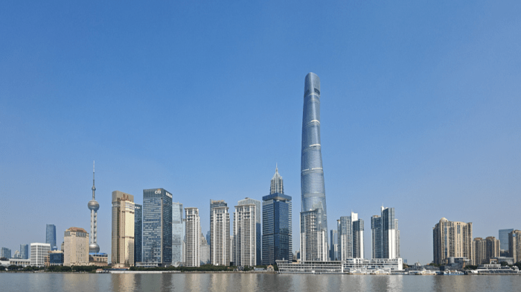 Xi yeni üretici güçlerin geliştirilmesi ve yüksek kaliteli kalkınmanın önemine dikkat çekti