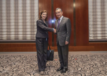 Çin Dışişleri Bakanı: Arjantin ile karşılıklı güven ve işbirliğini artırmaya hazırız