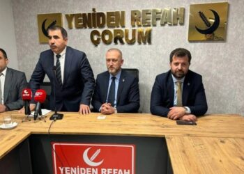 Saadet Partisi’nden başkan adayı olmuştu, Yeniden Refah’a katıldı